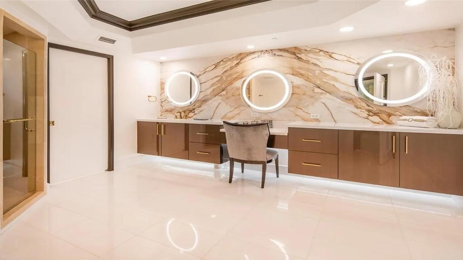Stunning Four Bedroom Fully Professionally Remodeled Apartment Λας Βέγκας Εξωτερικό φωτογραφία