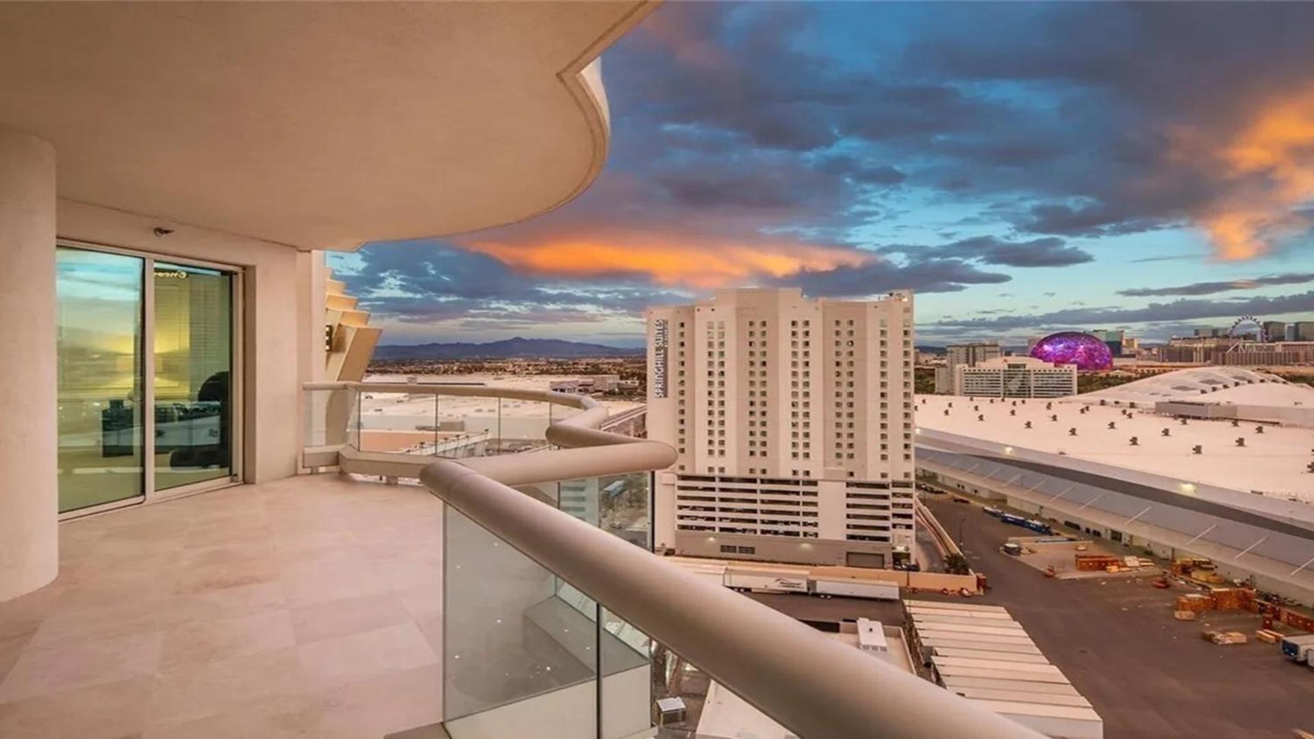 Stunning Four Bedroom Fully Professionally Remodeled Apartment Λας Βέγκας Εξωτερικό φωτογραφία