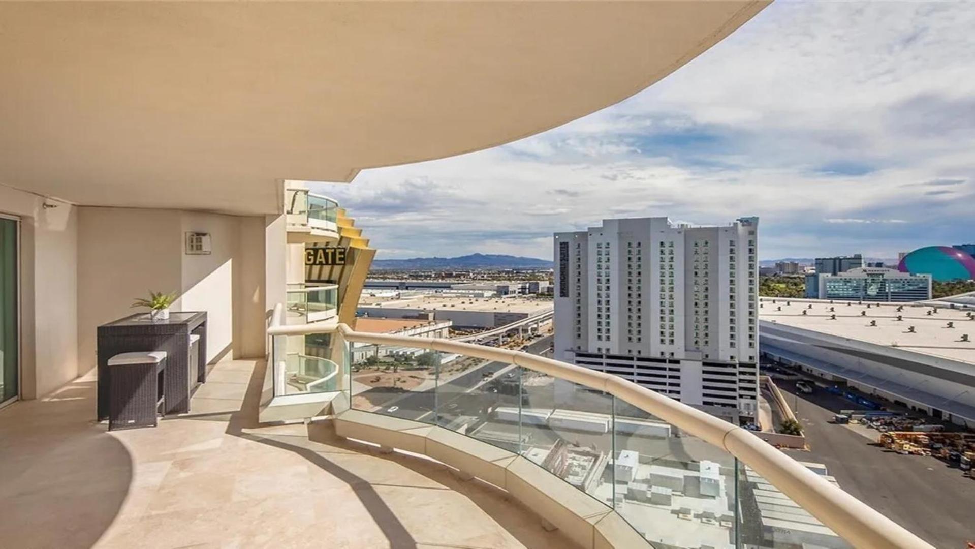 Stunning Four Bedroom Fully Professionally Remodeled Apartment Λας Βέγκας Εξωτερικό φωτογραφία